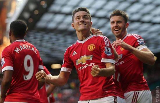 一個賽季整 一個賽季整